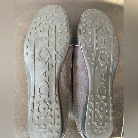 Coach Women’s Loafers Size 7 Black - Picture 2 of 6